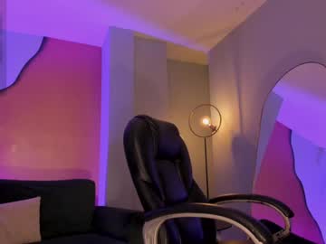 Lindseymoss_ Chaturbate stream image from January 28, 2025