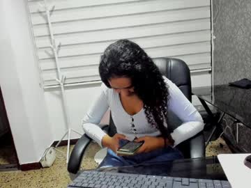 Miacute_23 Chaturbate stream image from January 28, 2025