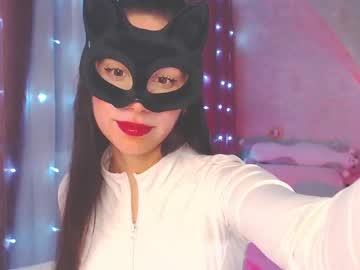 Nonude_Eva Chaturbate stream image from January 28, 2025