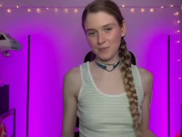 Shadebabe Chaturbate stream image from January 28, 2025