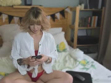 Lolllly_Pop Chaturbate stream image from January 28, 2025
