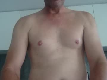 Newysub75 Chaturbate stream image from January 28, 2025