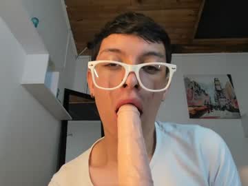 Yoshua_Ds Chaturbate stream image from January 28, 2025