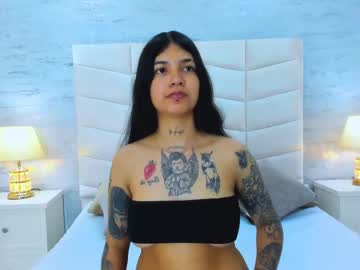Yvonne_Dash1 Chaturbate stream image from January 28, 2025