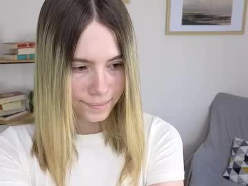 Michelle_Greenn Chaturbate stream image from January 28, 2025