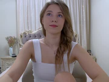 Pamelablair Chaturbate stream image from January 28, 2025