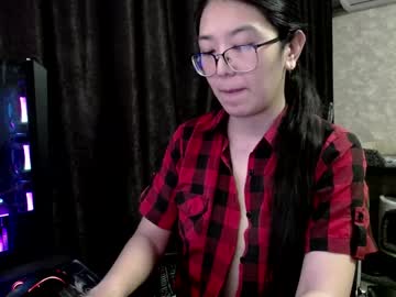 Brightssmiles Chaturbate stream image from January 28, 2025