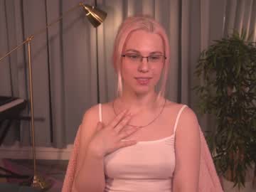 Rakkauss Chaturbate stream image from January 28, 2025