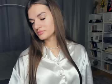 Ange1_Eyes Chaturbate stream image from January 28, 2025