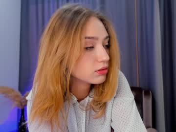 Dorettagrimshaw Chaturbate stream image from January 28, 2025