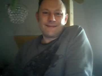 Benizio_ Chaturbate stream image from January 28, 2025