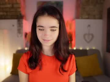 Gia_Paige18 Chaturbate stream image from January 28, 2025