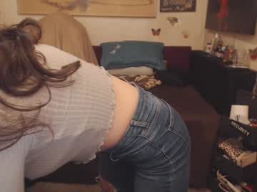 Glamourhottie Chaturbate stream image from January 28, 2025
