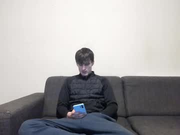 Skinnyguywithbigd Chaturbate stream image from January 28, 2025