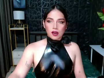 Jilianward Chaturbate stream image from January 28, 2025