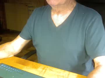 Pomme1949 Chaturbate stream image from January 28, 2025
