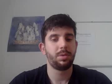 Thehamlaaa Chaturbate stream image from January 28, 2025