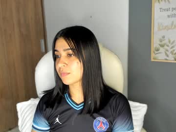 Violethvarago_ Chaturbate stream image from January 28, 2025
