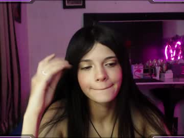 Ysera_Cb Chaturbate stream image from January 28, 2025