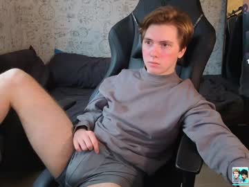 0scar_Soft_Boy Chaturbate stream image from January 28, 2025
