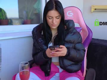 Alice_Bane Chaturbate stream image from January 28, 2025