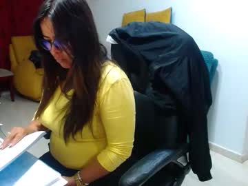 Anaids_Dam Chaturbate stream image from January 28, 2025