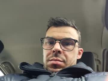 Bomale89 Chaturbate stream image from January 28, 2025
