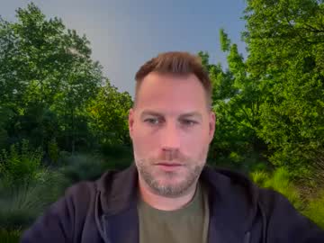Chris2024x Chaturbate stream image from January 28, 2025