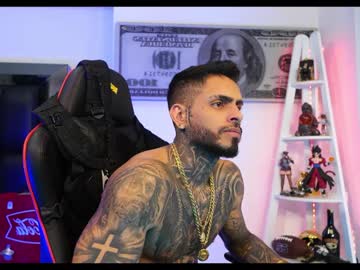 Logan_Hugh8 Chaturbate stream image from January 28, 2025