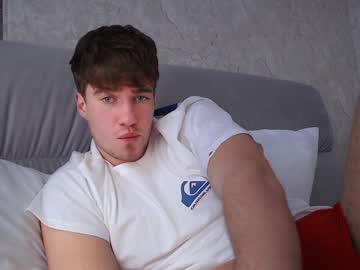 Megamaxxxl Chaturbate stream image from January 28, 2025