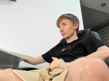 Vibemygirl Chaturbate stream image from January 28, 2025