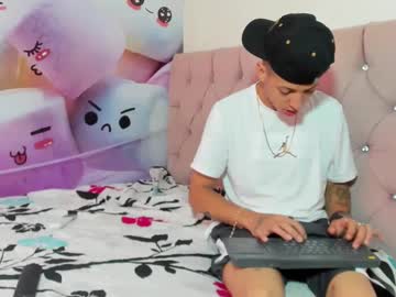 Alexxadiel Chaturbate stream image from January 28, 2025
