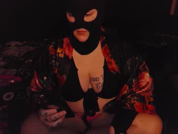 Luxxxinteriorr Chaturbate stream image from January 28, 2025