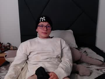 Nortticus Chaturbate stream image from January 28, 2025