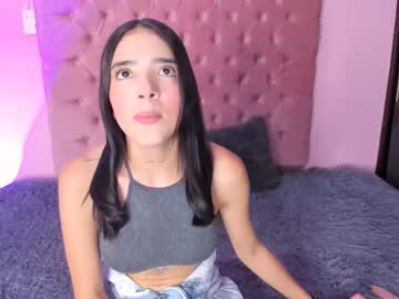 Reginaolimpo Chaturbate stream image from January 28, 2025