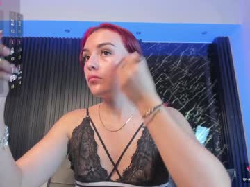 Zoemansonn Chaturbate stream image from January 28, 2025