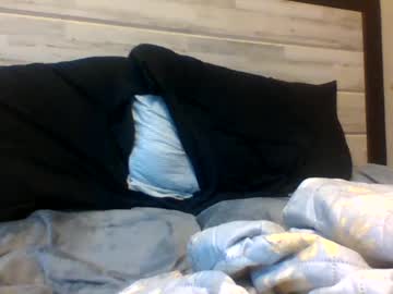2ccjbstar Chaturbate stream image from January 28, 2025