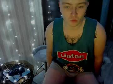 Bennor_Chik Chaturbate stream image from January 28, 2025