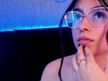 Nayara_Cute Chaturbate stream image from January 28, 2025