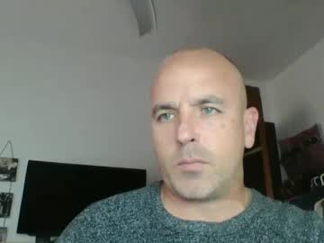 Pocoyotop Chaturbate stream image from January 28, 2025