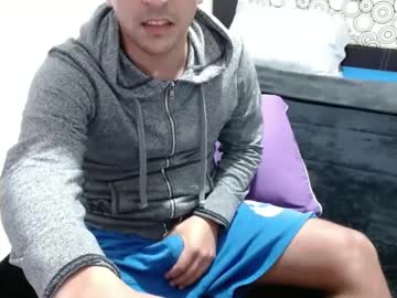 Bamban1419 Chaturbate stream image from January 28, 2025