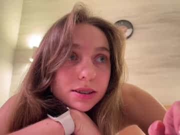 Callme_Yumi Chaturbate stream image from January 28, 2025