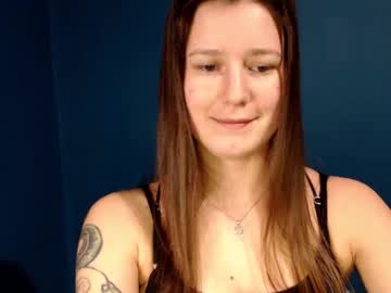 Carmenfunny Chaturbate stream image from January 28, 2025