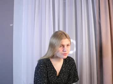 Gayfarwell Chaturbate stream image from January 28, 2025