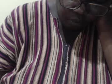 Hornybigtitts stream image from January 28, 2025