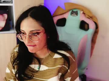 Kyomi_Chang Chaturbate stream image from January 28, 2025