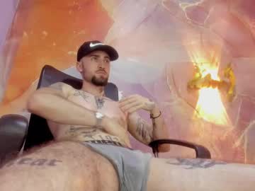 Luke_Davis01 Chaturbate stream image from January 28, 2025