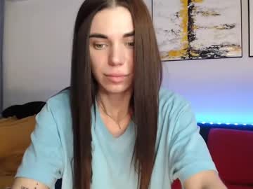 Evaxxlove Chaturbate stream image from January 28, 2025