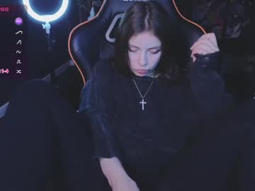 Holy_Bae Chaturbate stream image from January 28, 2025