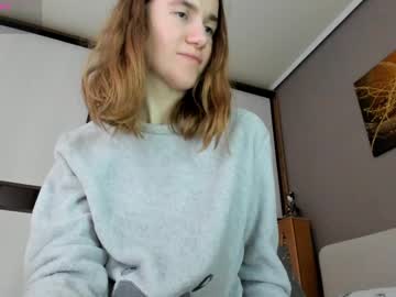 Lyzam Chaturbate stream image from January 28, 2025